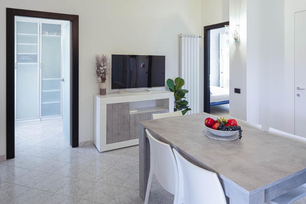 Villa La Rodina ดิอาโนมารีนา ภายนอก รูปภาพ