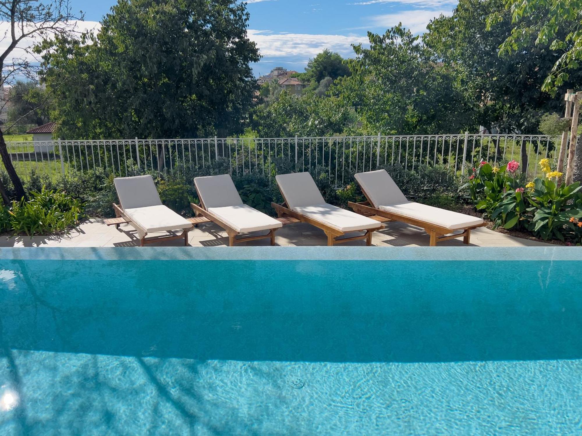 Villa La Rodina ดิอาโนมารีนา ภายนอก รูปภาพ